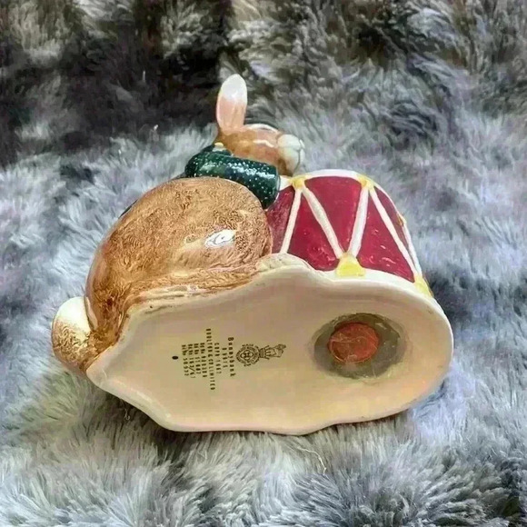 Vintage Royal Doulton's Bunnykins Bunny  Bank - Picture 15 of 15